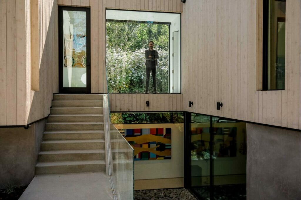 Discover Caesarstone in the Bridge House by Dan Brunn Architecture