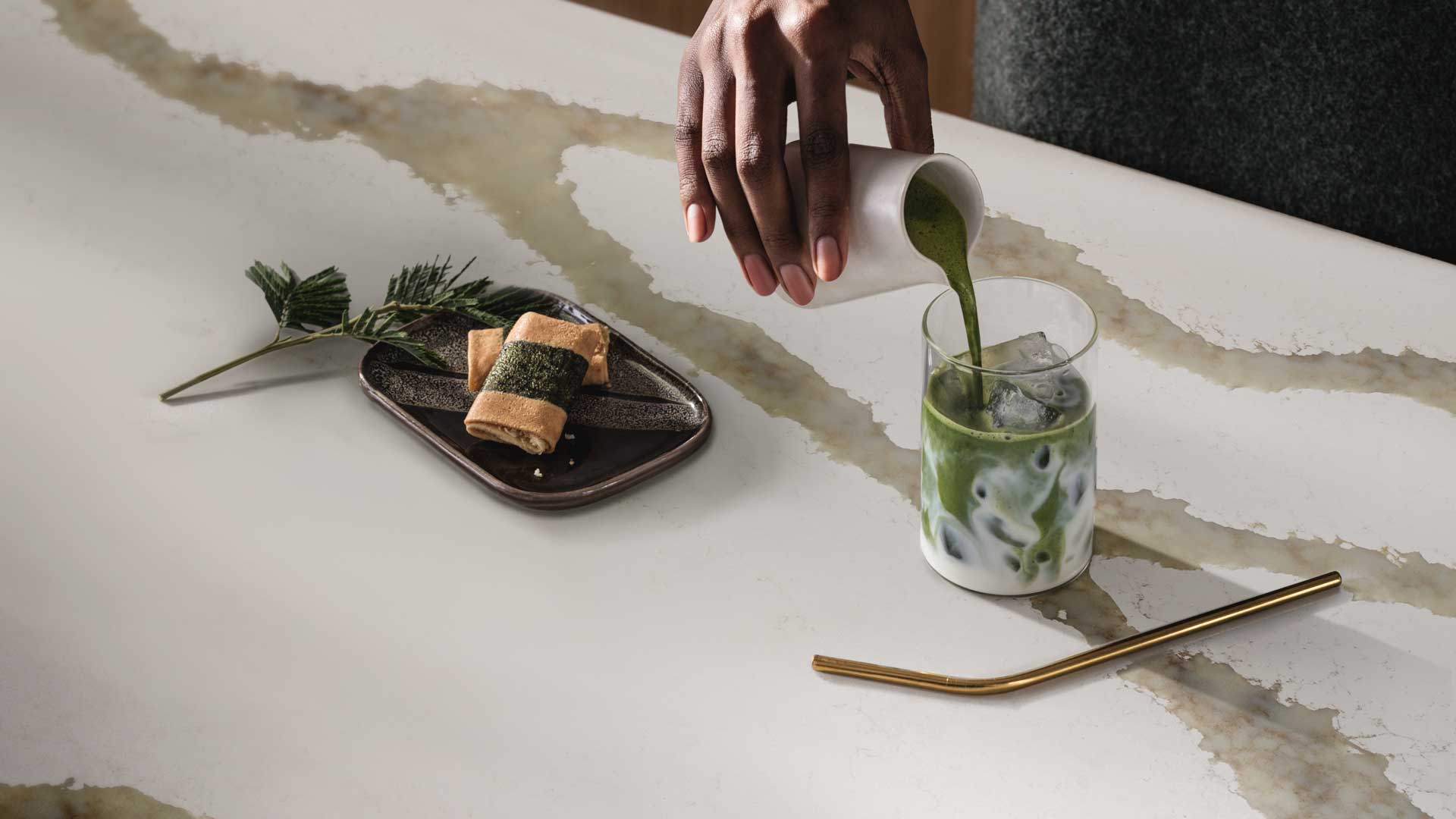 Caesarstone ICON delivers striking veining.